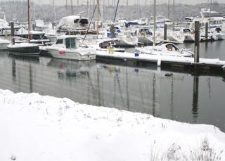 BR Pontoons In Snow (1)