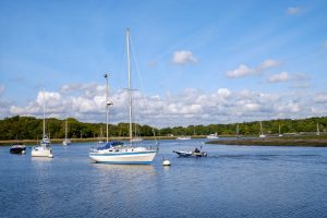 Vessels on the Beaulieu River