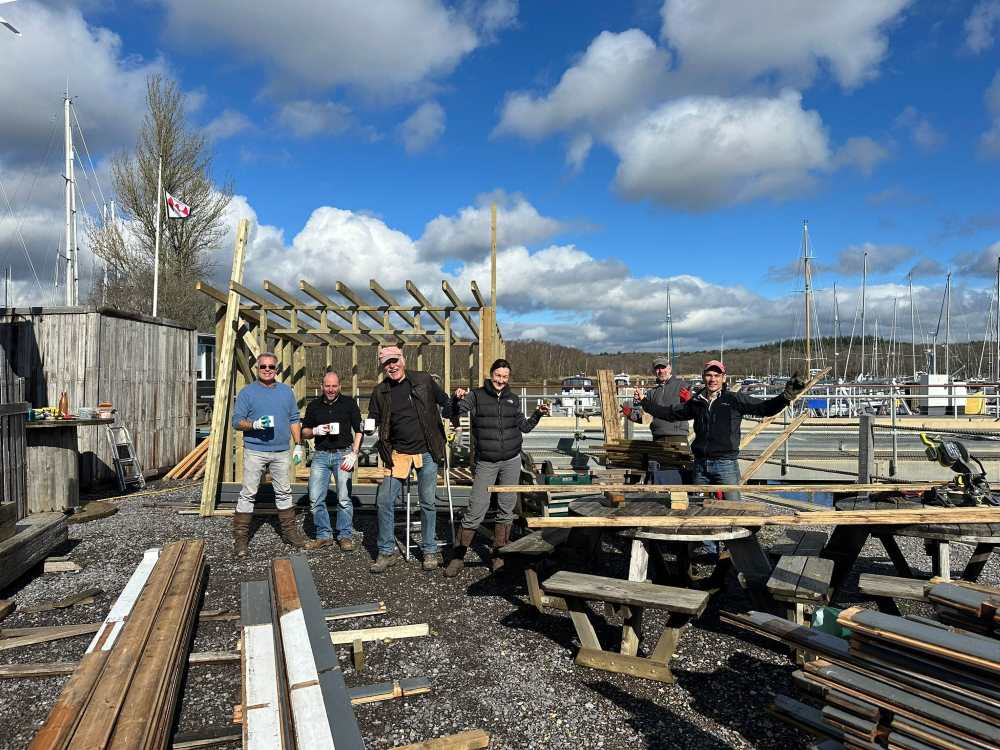 Berth holders enjoy helping to build The Boatyard BarBeaulieu River